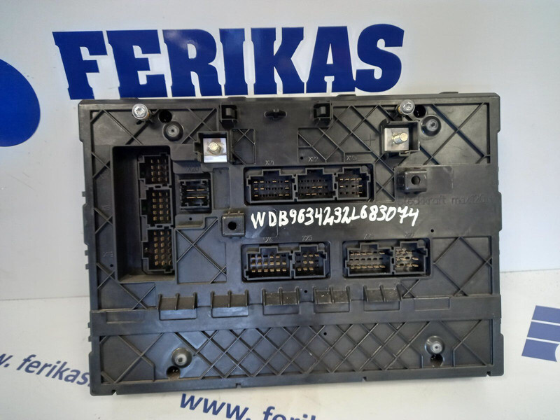 Mercedes-Benz Actros MP4 - Electrical system for Truck: picture 3 Mercedes-Benz Actros MP4 - Electrical system for Truck: picture 3