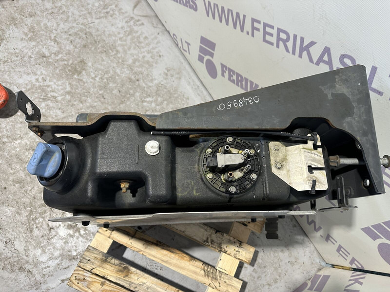 Mercedes-Benz Actros MP4 - Exhaust system for Truck: picture 3 Mercedes-Benz Actros MP4 - Exhaust system for Truck: picture 3