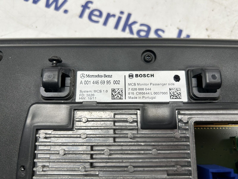Mercedes-Benz MCS Monitor Passenger side - Rear view mirror for Truck: picture 4 Mercedes-Benz MCS Monitor Passenger side - Rear view mirror for Truck: picture 4