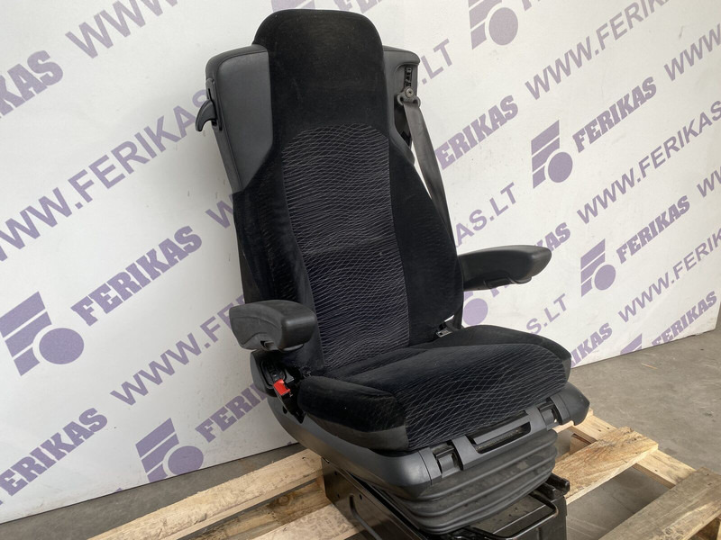Mercedes-Benz MP4 actros - Seat for Truck: picture 5 Mercedes-Benz MP4 actros - Seat for Truck: picture 5