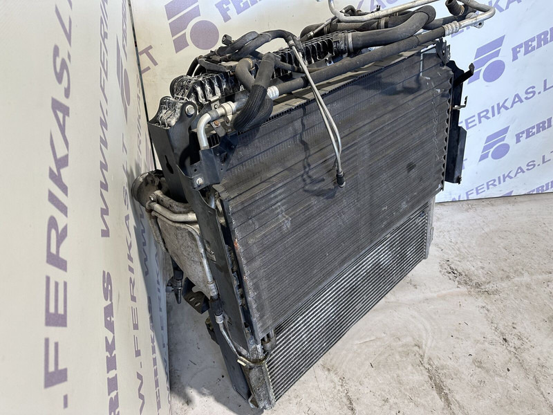 Mercedes-Benz radiator set - Radiator for Truck: picture 3 Mercedes-Benz radiator set - Radiator for Truck: picture 3