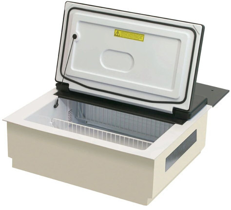 Renault T refrigerator - Cab and interior for Truck: picture 1 Renault T refrigerator - Cab and interior for Truck: picture 1