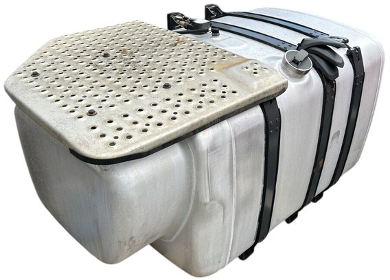 Scania 540L with brackets - Fuel tank for Truck: picture 2 Scania 540L with brackets - Fuel tank for Truck: picture 2