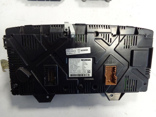 Scania Instrument cluster fully working - Dashboard for Truck: picture 3 Scania Instrument cluster fully working - Dashboard for Truck: picture 3