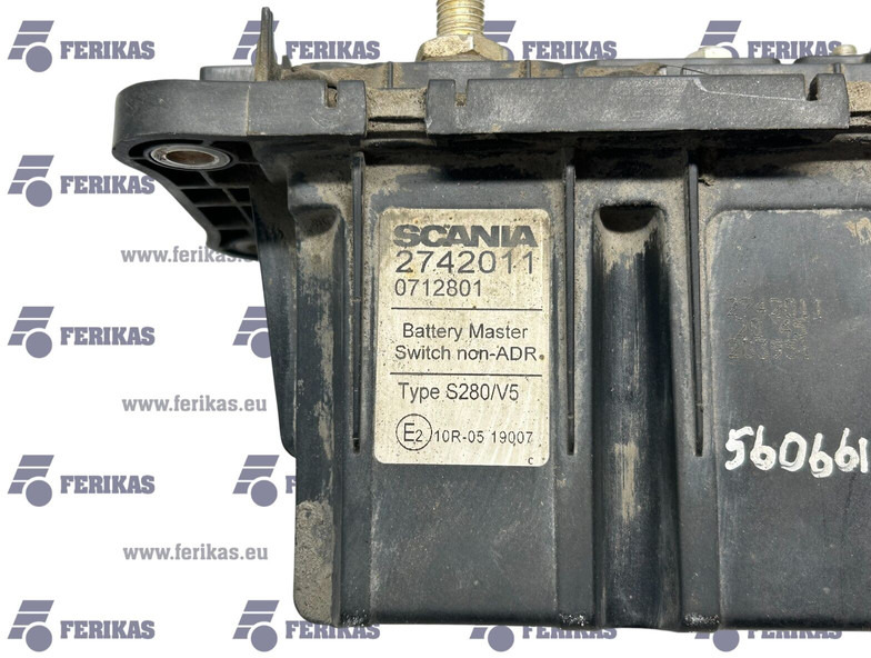 Scania battery master switch power cut-off - Electrical system for Truck: picture 4 Scania battery master switch power cut-off - Electrical system for Truck: picture 4