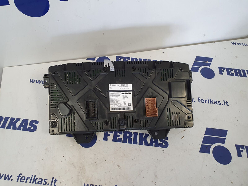 Scania instrument cluster - Dashboard for Truck: picture 2 Scania instrument cluster - Dashboard for Truck: picture 2