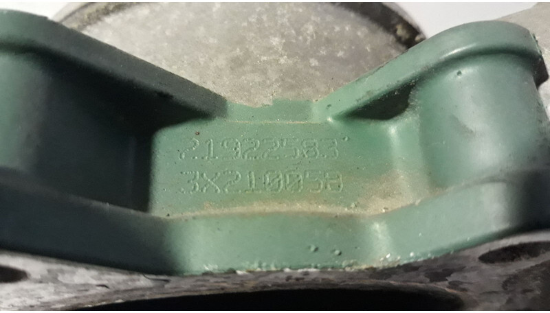 Volvo EGR valve - Engine and parts for Truck: picture 5 Volvo EGR valve - Engine and parts for Truck: picture 5