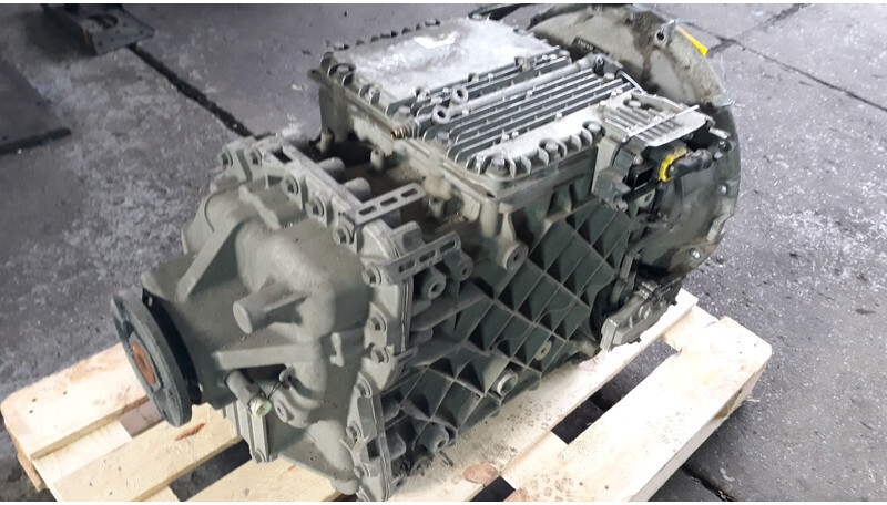 Volvo FH4 EURO6 good condition gearbox - Gearbox for Truck: picture 5 Volvo FH4 EURO6 good condition gearbox - Gearbox for Truck: picture 5