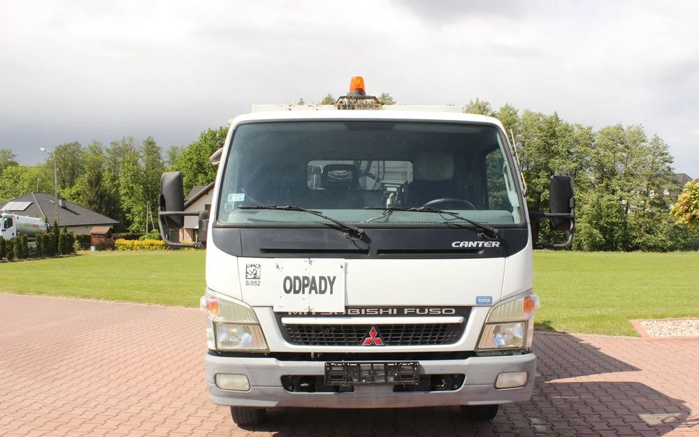 Mitsubishi CANTER 7C15 - Garbage truck: picture 4 Mitsubishi CANTER 7C15 - Garbage truck: picture 4