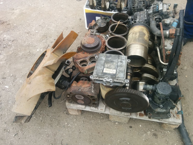 MAN E 2876 LOH 02 - Engine and parts: picture 5 MAN E 2876 LOH 02 - Engine and parts: picture 5