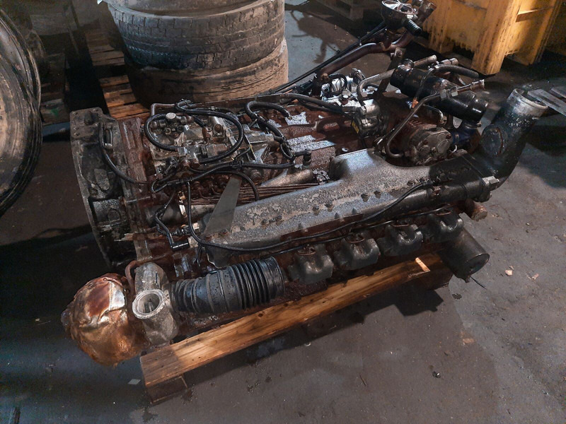 Mercedes-Benz OM447 - Engine: picture 3 Mercedes-Benz OM447 - Engine: picture 3