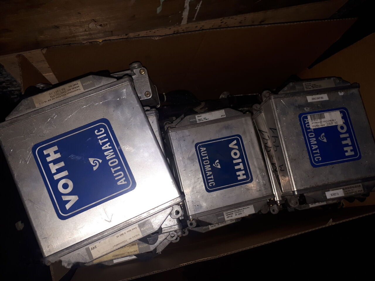 Scania VOITH 864.3E 4HT2R2 Neoplan Volvo Scania Volvo - ECU for Bus: picture 3 Scania VOITH 864.3E 4HT2R2 Neoplan Volvo Scania Volvo - ECU for Bus: picture 3