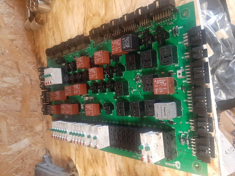 Volvo - Electrical system: picture 5 Volvo - Electrical system: picture 5