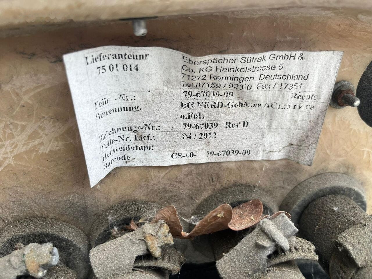 Volvo Sutruk Volvo b12 - Condenser for Bus: picture 1 Volvo Sutruk Volvo b12 - Condenser for Bus: picture 1