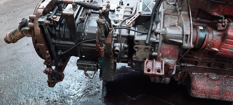 ZF 6S1600 - Gearbox: picture 5 ZF 6S1600 - Gearbox: picture 5