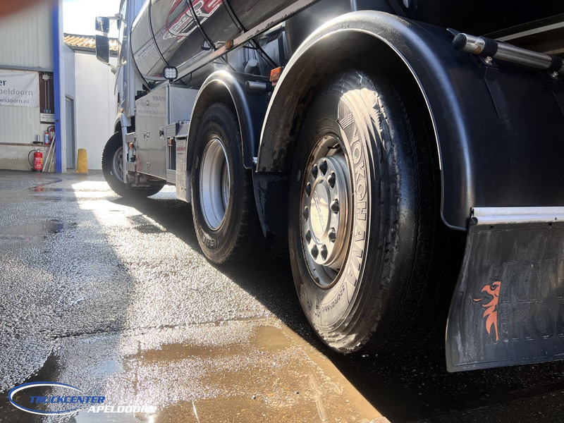 Scania R580 V8 NGS Retarder, 15500 Liter Milk - Milch - Stainless steel - Edelstahl - Tank truck: picture 5 Scania R580 V8 NGS Retarder, 15500 Liter Milk - Milch - Stainless steel - Edelstahl - Tank truck: picture 5