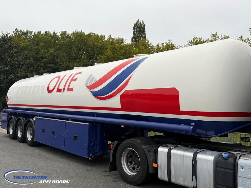 Schrader Z-STA 27-52,5/5 49.000 liter, 5 Compartimenten, ADR, Brandstof - Tank semi-trailer: picture 2 Schrader Z-STA 27-52,5/5 49.000 liter, 5 Compartimenten, ADR, Brandstof - Tank semi-trailer: picture 2