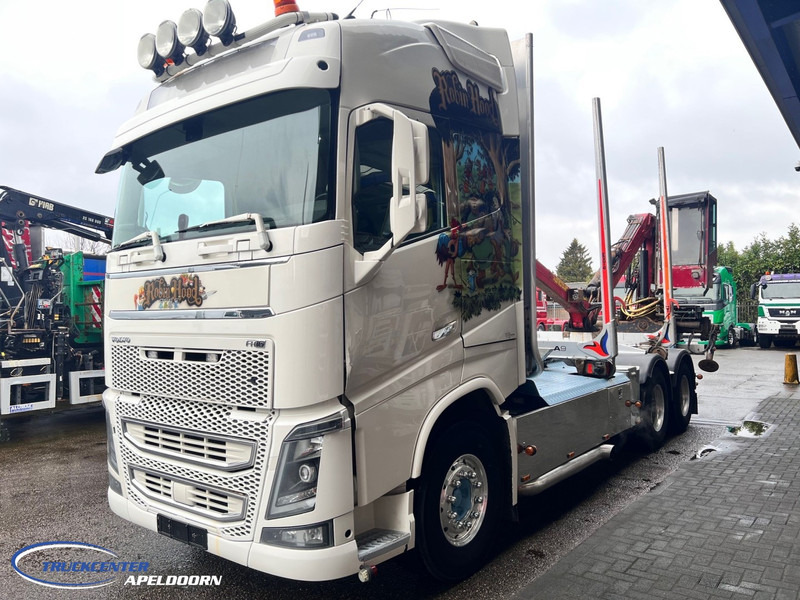 Volvo FH 750 Loglift, 6x4, Dynamic steering - Timber truck, Crane truck: picture 4 Volvo FH 750 Loglift, 6x4, Dynamic steering - Timber truck, Crane truck: picture 4