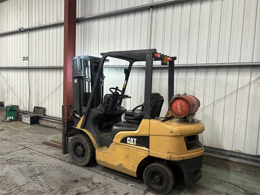 CAT GP25NT - LPG forklift: picture 3 CAT GP25NT - LPG forklift: picture 3