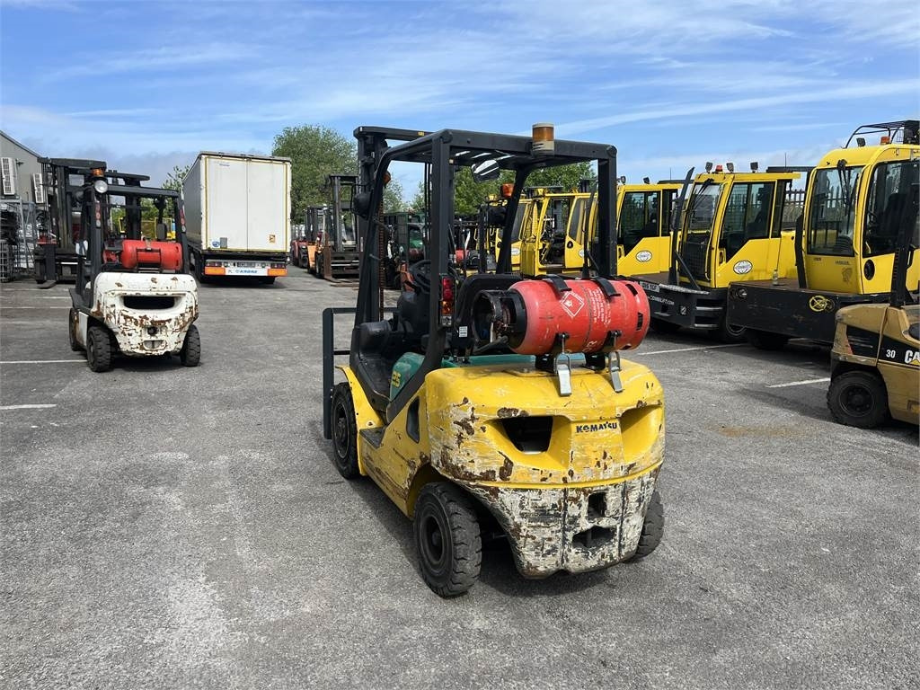 Komatsu FG25HT-16R  - LPG forklift: picture 4 Komatsu FG25HT-16R  - LPG forklift: picture 4