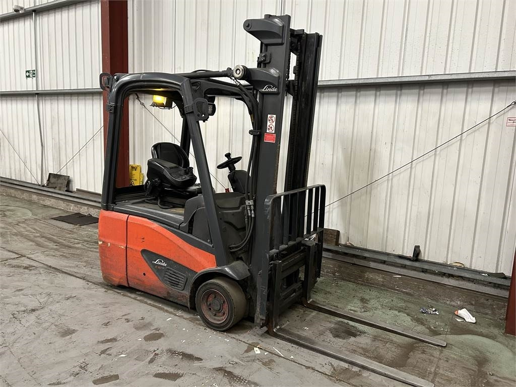 Linde E16C-02 - Electric forklift: picture 4 Linde E16C-02 - Electric forklift: picture 4