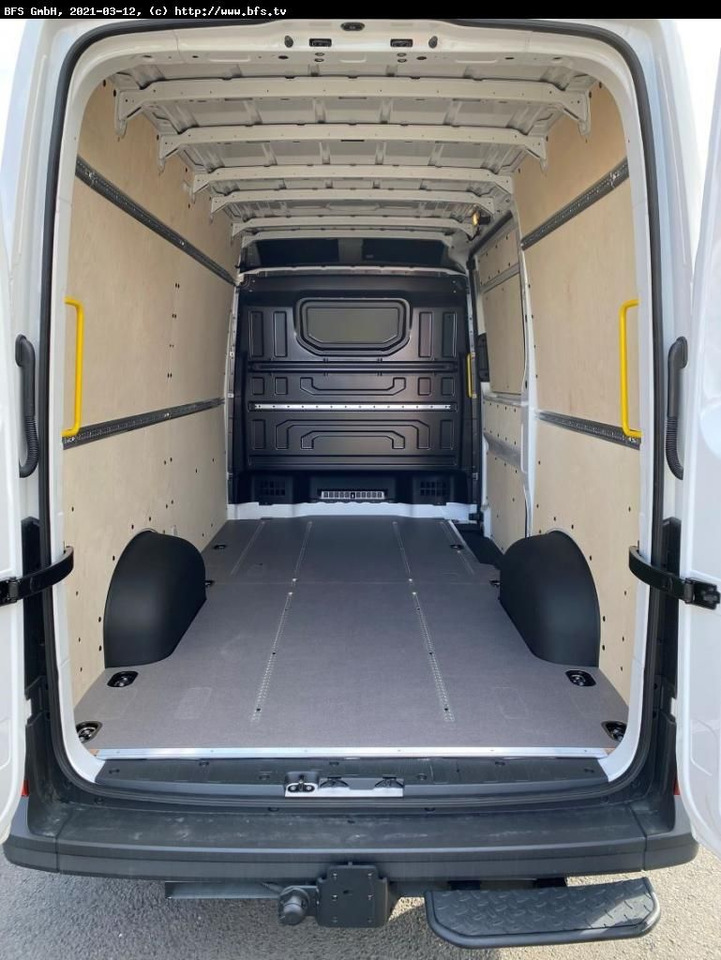 MAN TGE 3.180 4x2 F SB Automatik, keine AHK, 3-Sitze - Panel van: picture 3 MAN TGE 3.180 4x2 F SB Automatik, keine AHK, 3-Sitze - Panel van: picture 3