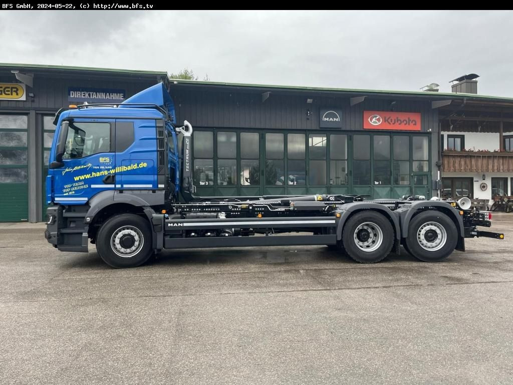 MAN TGS (TG3) 26.520 6x2-4 LL CH MEILLER - Hook lift truck: picture 1 MAN TGS (TG3) 26.520 6x2-4 LL CH MEILLER - Hook lift truck: picture 1