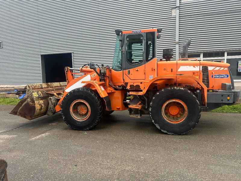Doosan DL 200 4X4, CE, 6117 HOURS - Loader: picture 1 Doosan DL 200 4X4, CE, 6117 HOURS - Loader: picture 1