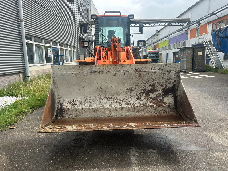 Doosan DL 200 4X4, CE, 6117 HOURS - Loader: picture 2 Doosan DL 200 4X4, CE, 6117 HOURS - Loader: picture 2