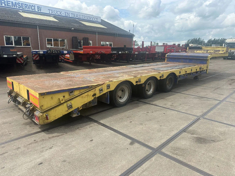 ES-GE 3 SOU-1N, LAST AXLE STEERING, 4 M EXTENDABLE , HYDRAULICS RAMPS - Low loader semi-trailer: picture 5 ES-GE 3 SOU-1N, LAST AXLE STEERING, 4 M EXTENDABLE , HYDRAULICS RAMPS - Low loader semi-trailer: picture 5
