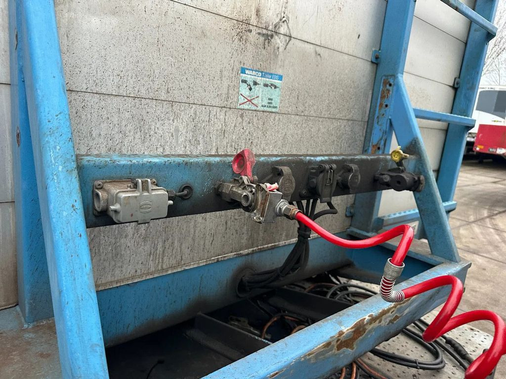 Floor 2 AXLE STEERING an 2 LIFT AXLE - Dropside/ Flatbed semi-trailer: picture 2 Floor 2 AXLE STEERING an 2 LIFT AXLE - Dropside/ Flatbed semi-trailer: picture 2