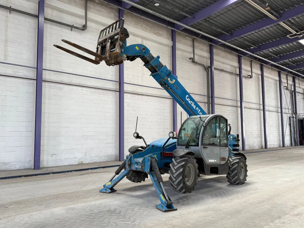 Genie GTH 4013 SX ONLY 3.274 HOURS - Telescopic handler: picture 1 Genie GTH 4013 SX ONLY 3.274 HOURS - Telescopic handler: picture 1