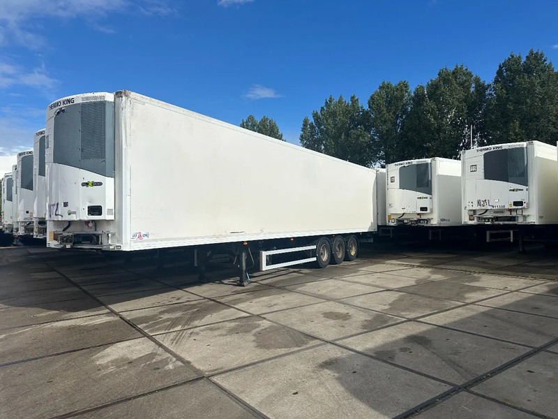 Gray and Adams 6X THERMO KING SLX 200 -13,4X2,5X2,6 METER - BPW DRUM BRAKES - Refrigerator semi-trailer: picture 1 Gray and Adams 6X THERMO KING SLX 200 -13,4X2,5X2,6 METER - BPW DRUM BRAKES - Refrigerator semi-trailer: picture 1