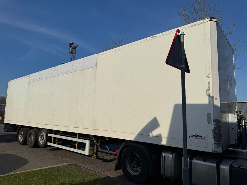 Hertoghs BOX TRAILER - 3 AXLE SAF 1 LIFT AXLE - Closed box semi-trailer: picture 5 Hertoghs BOX TRAILER - 3 AXLE SAF 1 LIFT AXLE - Closed box semi-trailer: picture 5