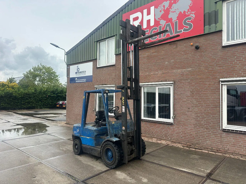 Hyster H3.00XM 3 TON - Forklift: picture 2 Hyster H3.00XM 3 TON - Forklift: picture 2