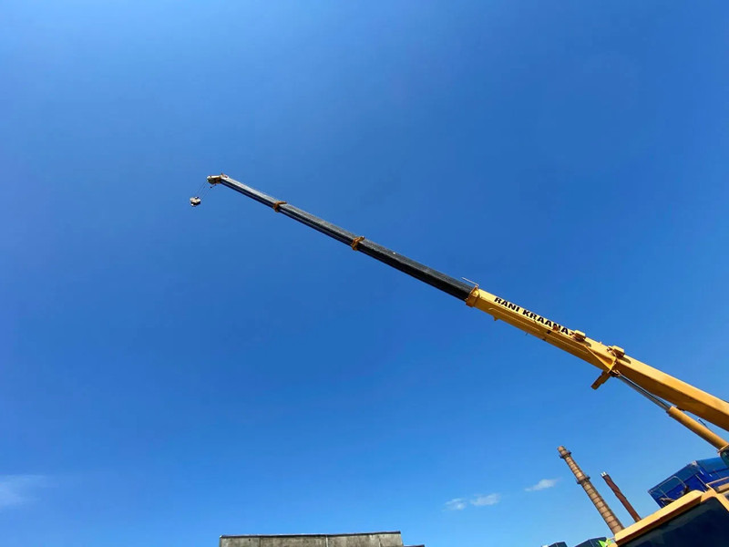 Liebherr LTM 1070 8X8 - All terrain crane: picture 3 Liebherr LTM 1070 8X8 - All terrain crane: picture 3