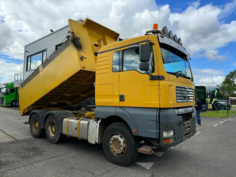MAN TGA 26.530 6X4 MANUAL 3 PEDALS TIPPER KIPPER - Tipper: picture 2 MAN TGA 26.530 6X4 MANUAL 3 PEDALS TIPPER KIPPER - Tipper: picture 2