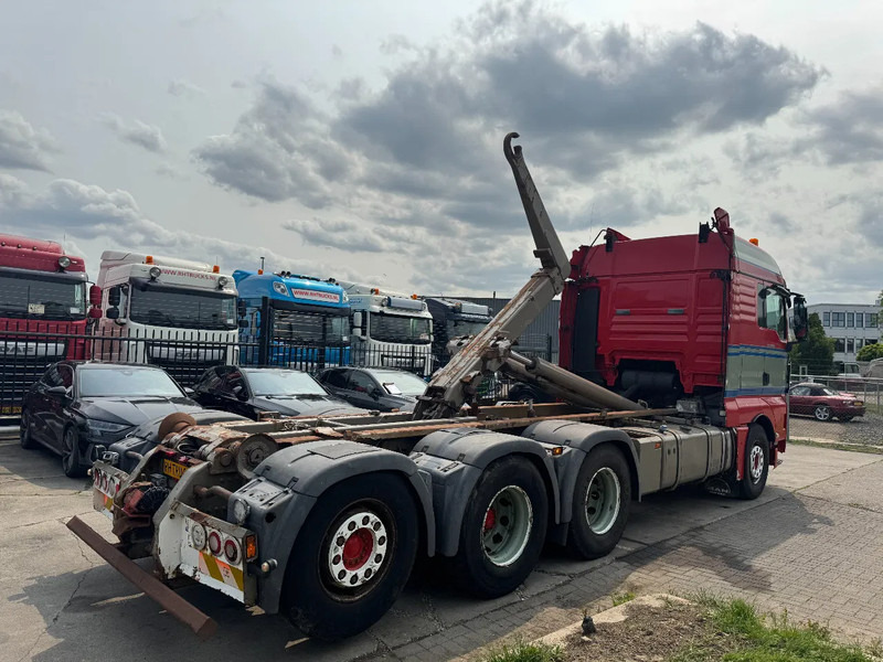 MAN TGX 35.540 - 8X4 - EURO 5 + AJK HOOK + LIFT/STEERING AXLE - Hook lift truck: picture 4 MAN TGX 35.540 - 8X4 - EURO 5 + AJK HOOK + LIFT/STEERING AXLE - Hook lift truck: picture 4
