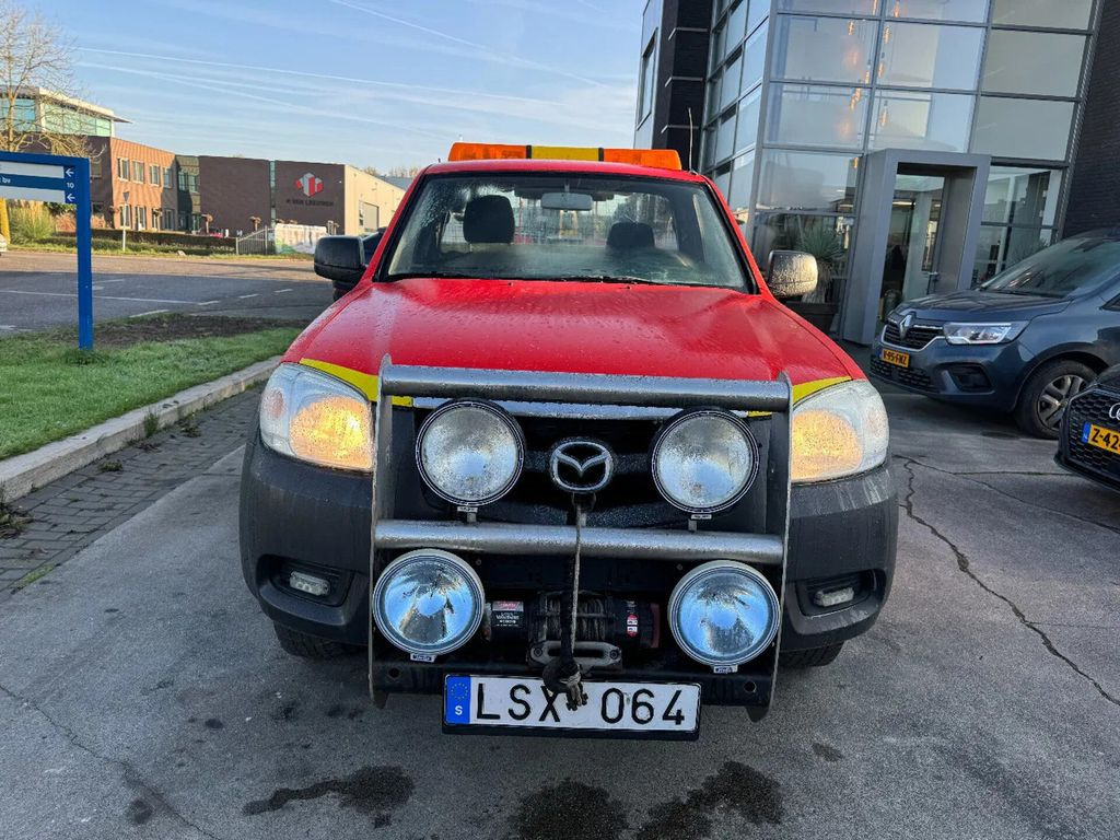 Mazda BT-50 4X4 + TOW TRUCK + DOUBLE WINCH + REMOTE - Tow truck: picture 2 Mazda BT-50 4X4 + TOW TRUCK + DOUBLE WINCH + REMOTE - Tow truck: picture 2