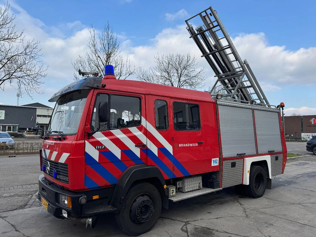 Mercedes-Benz 1117 - FULL EQUIPMENT INCLUDED FIRE TRUCK + LADD - Fire truck: picture 1 Mercedes-Benz 1117 - FULL EQUIPMENT INCLUDED FIRE TRUCK + LADD - Fire truck: picture 1