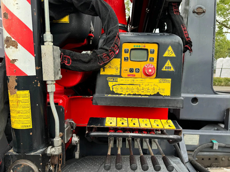 Crane truck Mercedes-Benz Atego 1923 + 2011 FASSI F110 + 2011 VDS HOOKLIFT: picture 20