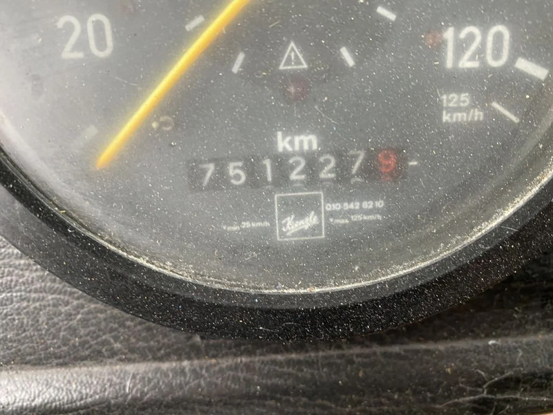 Dropside/ Flatbed truck Scania LB141 V8 141 V8 - 6X2 - BOX 7,35 METER: picture 12 Dropside/ Flatbed truck Scania LB141 V8 141 V8 - 6X2 - BOX 7,35 METER: picture 12