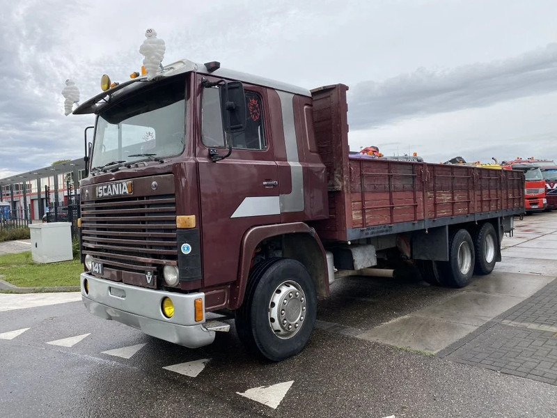 Scania LB141 V8 141 V8 - 6X2 - BOX 7,35 METER - Dropside/ Flatbed truck: picture 1 Scania LB141 V8 141 V8 - 6X2 - BOX 7,35 METER - Dropside/ Flatbed truck: picture 1