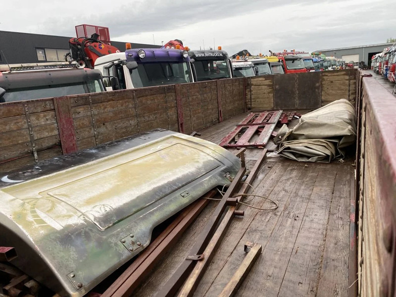 Dropside/ Flatbed truck Scania LB141 V8 141 V8 - 6X2 - BOX 7,35 METER: picture 8 Dropside/ Flatbed truck Scania LB141 V8 141 V8 - 6X2 - BOX 7,35 METER: picture 8