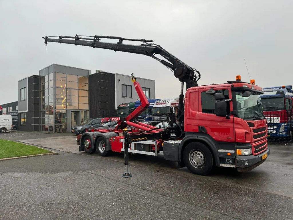 Scania P320 6X2 HIAB 144 CRANE + HIAB HOOK 20T + REMOTE - Hook lift truck, Crane truck: picture 1 Scania P320 6X2 HIAB 144 CRANE + HIAB HOOK 20T + REMOTE - Hook lift truck, Crane truck: picture 1