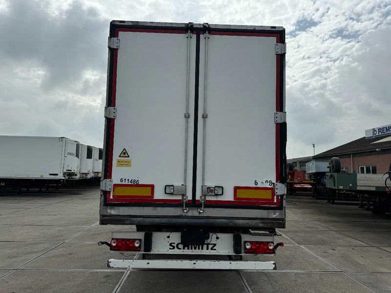 Refrigerator semi-trailer Schmitz Cargobull THERMO KING SLXE200 BPW AXLE: picture 15 Refrigerator semi-trailer Schmitz Cargobull THERMO KING SLXE200 BPW AXLE: picture 15