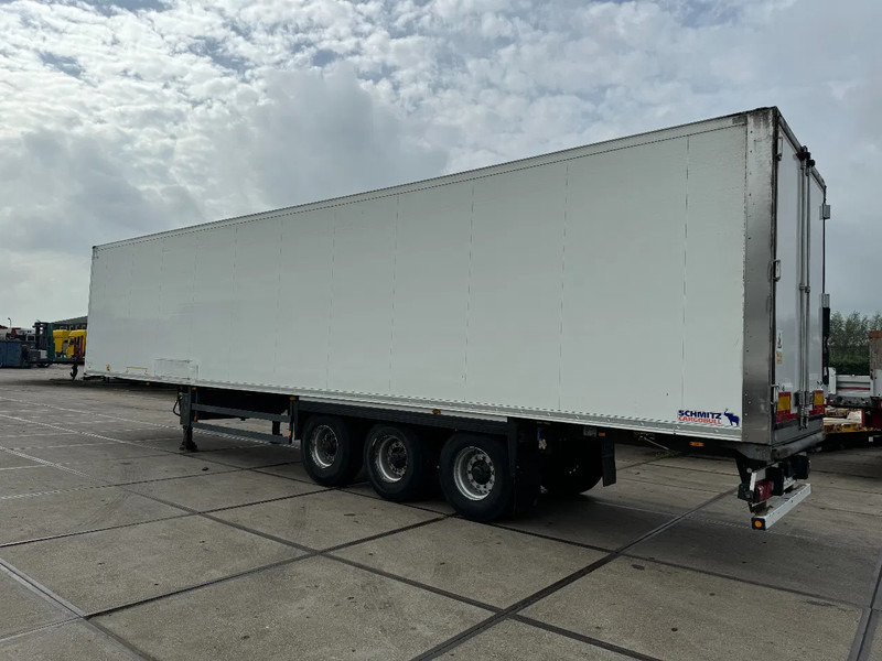 Refrigerator semi-trailer Schmitz Cargobull THERMO KING SLXE200 BPW AXLE: picture 6 Refrigerator semi-trailer Schmitz Cargobull THERMO KING SLXE200 BPW AXLE: picture 6