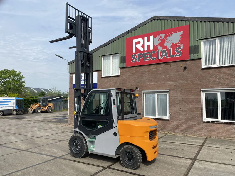 Still RC42-40 UNUSED RC42-40 UNUSED - Diesel forklift: picture 5 Still RC42-40 UNUSED RC42-40 UNUSED - Diesel forklift: picture 5