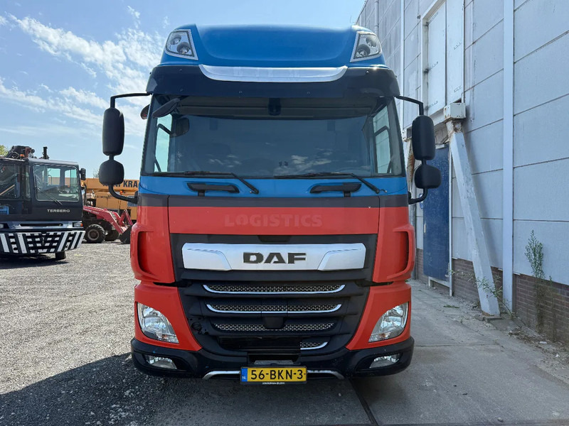 DAF CF 410 4X2 - EURO 6 - MEGA - Tractor unit: picture 2 DAF CF 410 4X2 - EURO 6 - MEGA - Tractor unit: picture 2