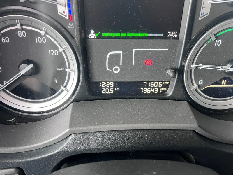 Tractor unit DAF XF 440 4X2 EURO 6 MEGA LOW DECK: picture 17